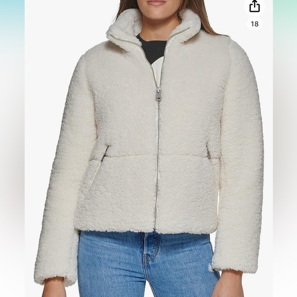 Levi’s Breanna white puffer jacket, size medium, shearling texture - Picture 1 of 6